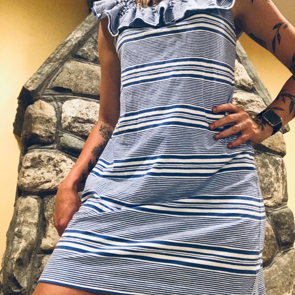 VINEYARD VINES DRESS